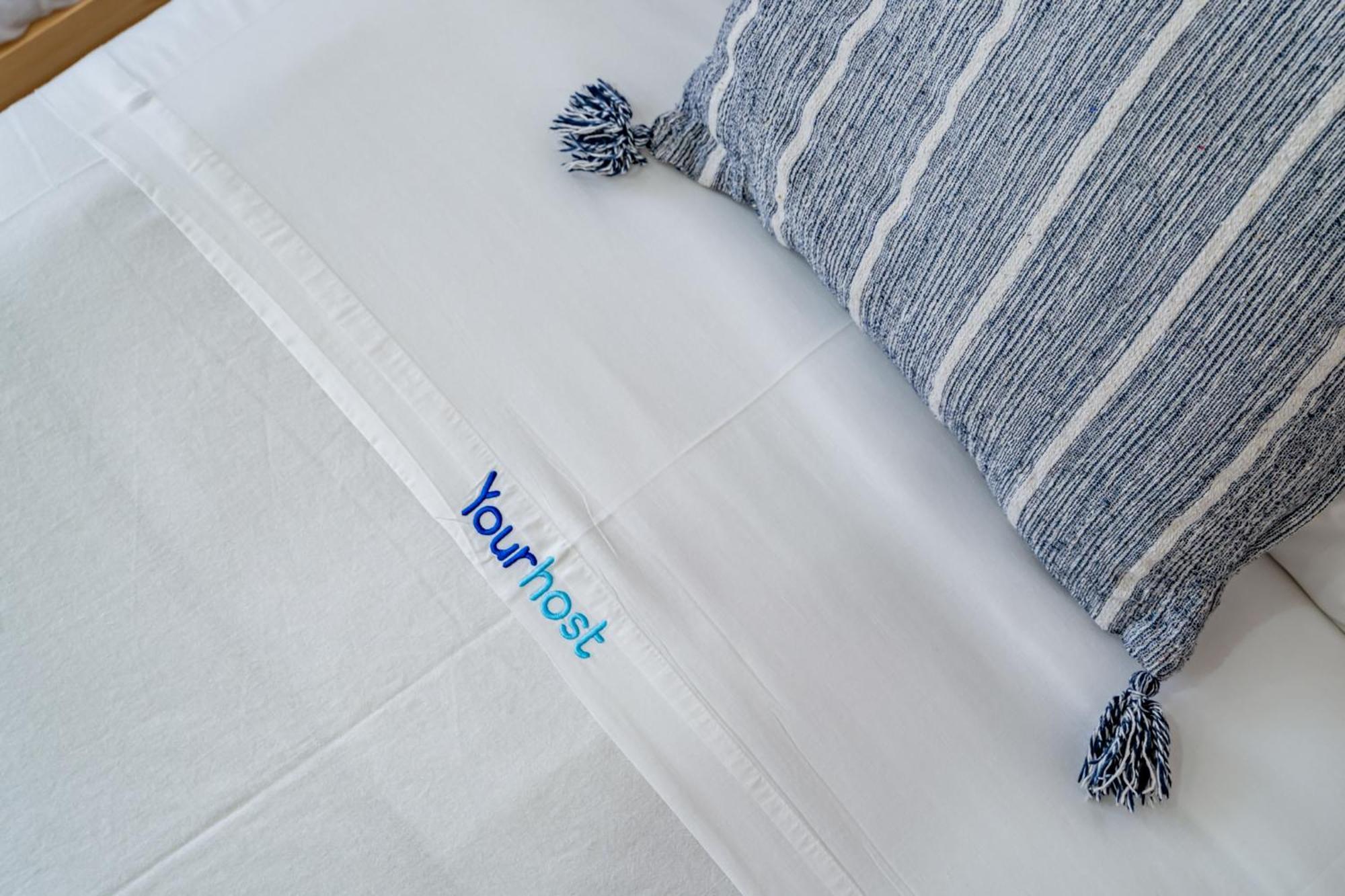 Wake Up With The Sea Breeze- House With Pool Ap1 Apartment